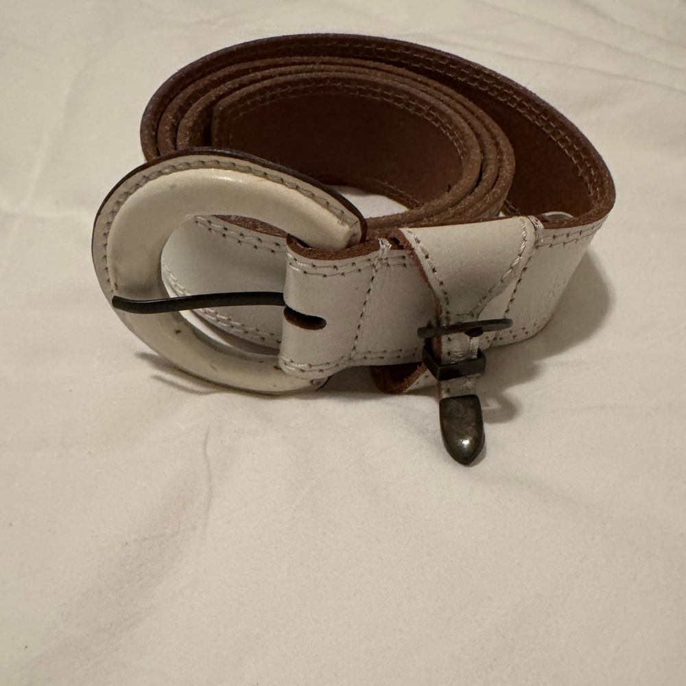 Free People White and Tan Leather Belt